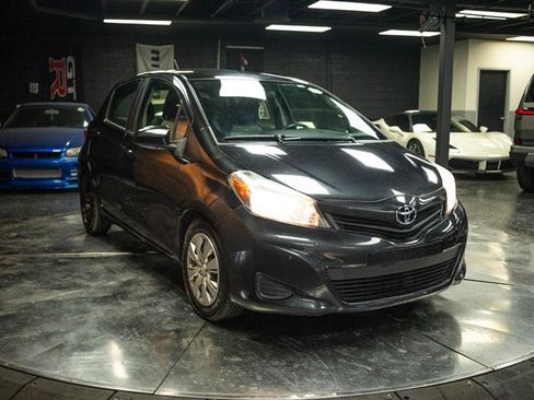 Used 2013 Toyota Yaris LE FWD image 5