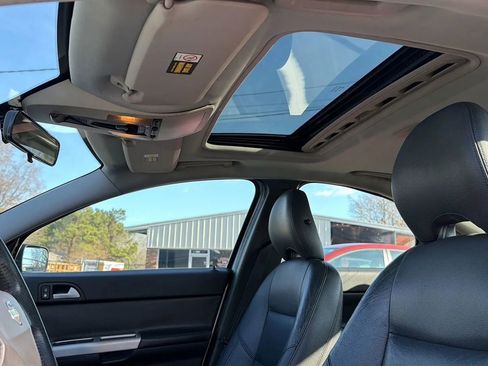 Used 2005 Volvo S40 T5 image 8