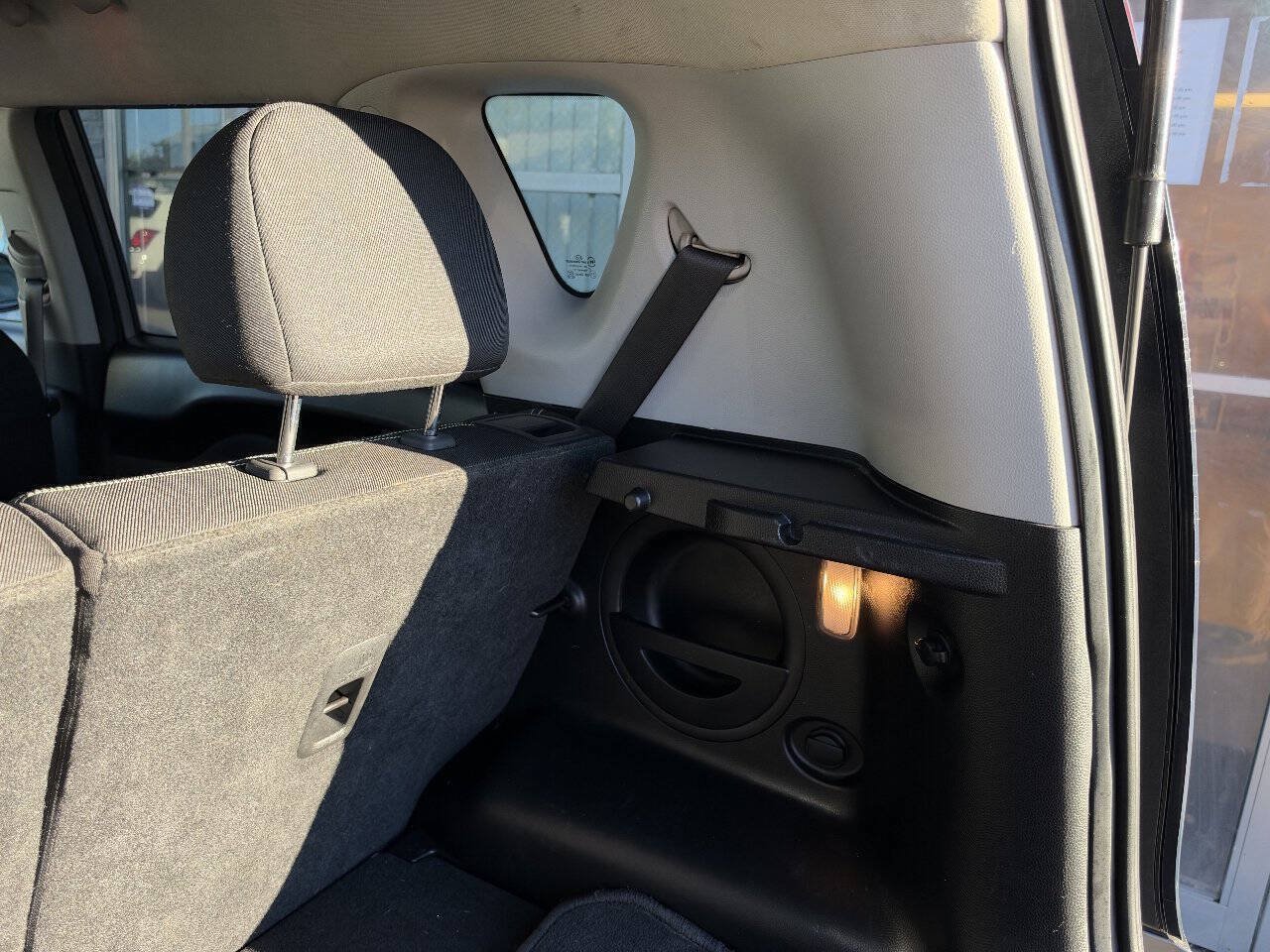 Used 2014 Kia Soul + FWD image 18