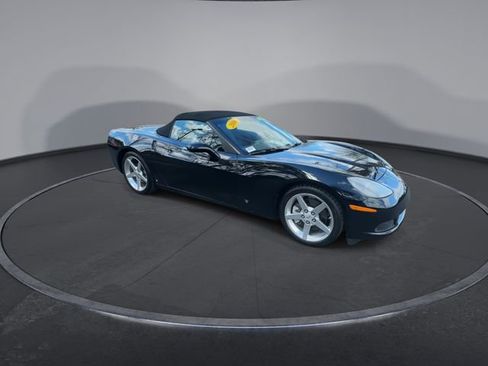 Used 2006 Chevrolet Corvette Convertible w/ Preferred Equipment Group image 17