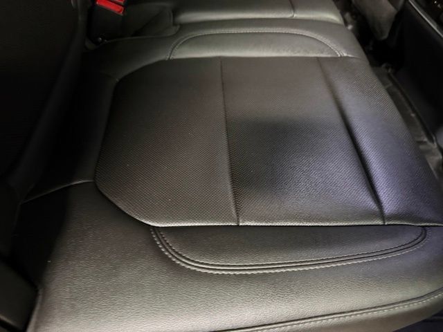 Used 2019 GMC Sierra 1500 SLT w/ SLT Premium Package AWD/4WD image 26