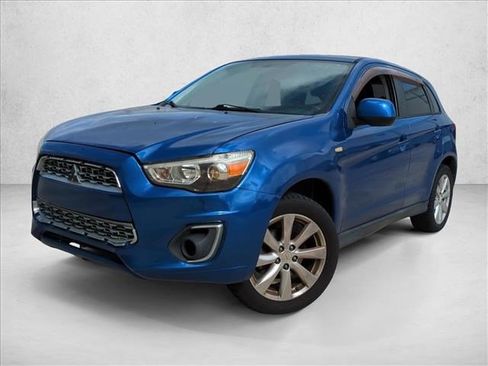 Used 2015 Mitsubishi Outlander Sport ES image 1