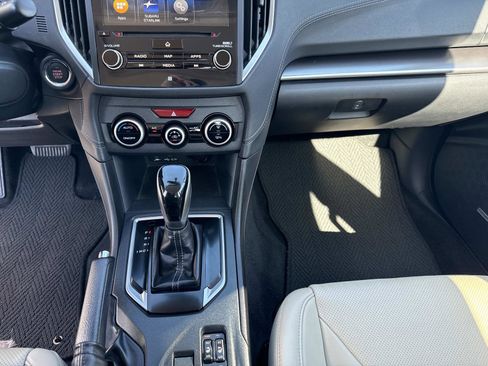 Used 2021 Subaru Impreza 2.0i Limited image 27