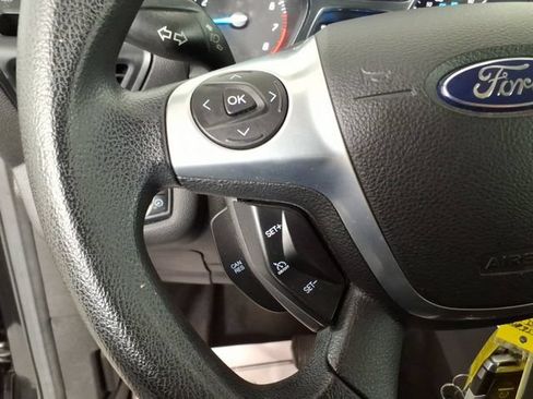 Used 2013 Ford Escape SE AWD/4WD image 16