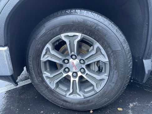 Used 2019 GMC Sierra 1500 SLT w/ Driver Alert Package I image 32