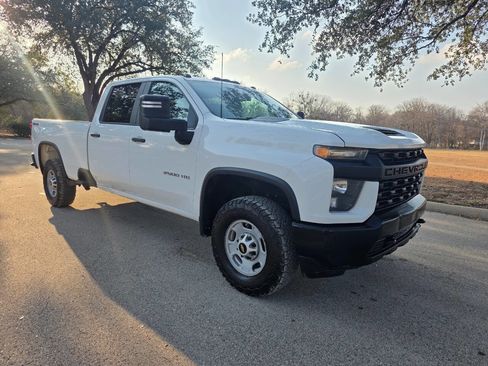 Used 2020 Chevrolet Silverado 2500 W/T w/ WT Convenience Package image 2