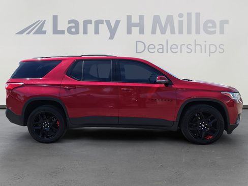 Used 2021 Chevrolet Traverse RS AWD/4WD image 6