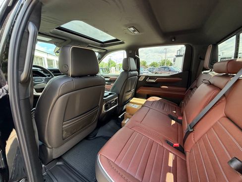 New 2026 GMC Sierra 1500 Denali Ultimate AWD/4WD image 17