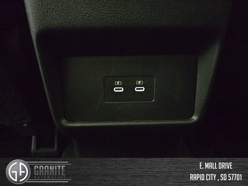 Used 2024 Nissan Rogue SV AWD/4WD image 33
