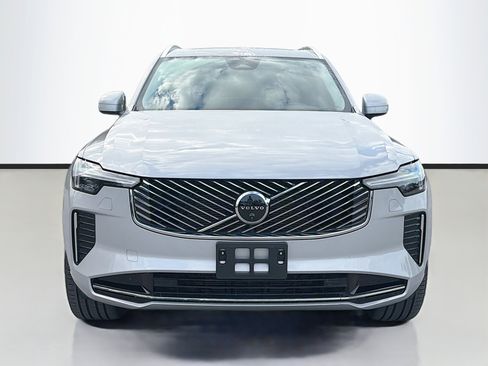 Used 2025 Volvo XC90 B6 Plus AWD/4WD image 8
