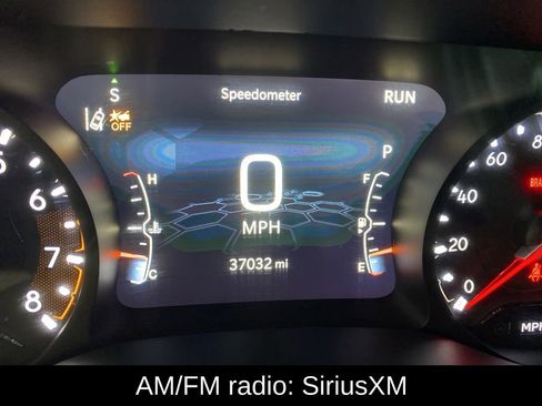 Used 2025 Jeep Compass Limited AWD/4WD image 4