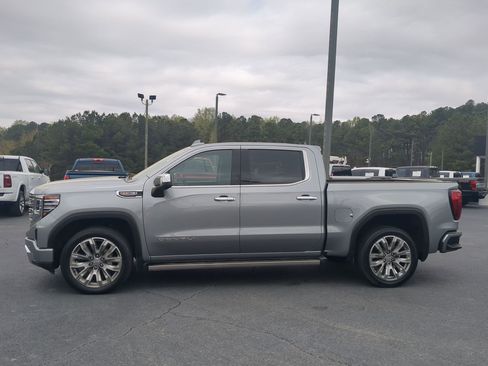 Used 2024 GMC Sierra 1500 Denali w/ Denali Reserve Package image 8