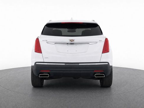 Used 2019 Cadillac XT5 Luxury AWD/4WD image 3