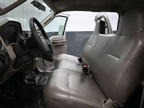 Used 2008 Ford F250 XL image 8