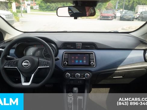 Used 2024 Nissan Versa SV FWD image 18