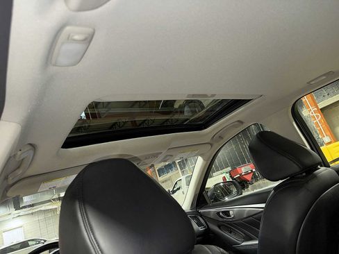 Used 2015 INFINITI Q50 Premium w/ Navigation Package image 25