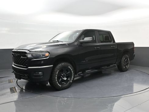 Used 2025 RAM 1500 Warlock AWD/4WD image 4