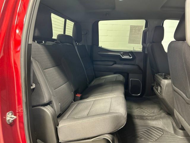 Used 2022 Chevrolet Silverado 1500 LT Trail Boss w/ Convenience Package II AWD/4WD image 17