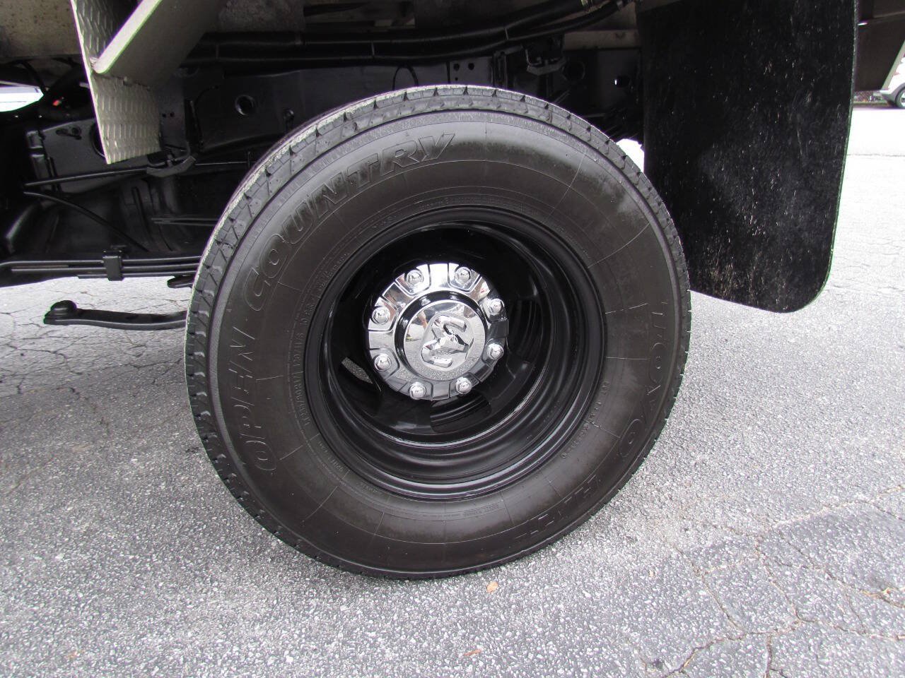 Used 2019 RAM 3500 Tradesman w/ Chrome Appearance Group AWD/4WD image 26