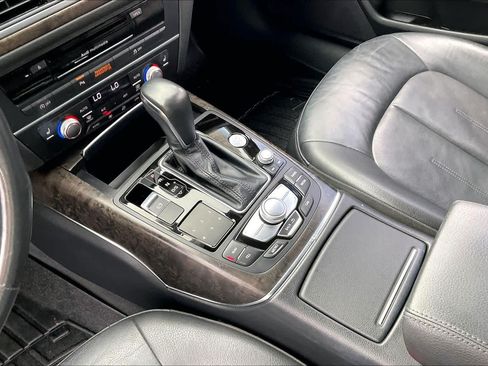 Used 2018 Audi A6 2.0T Premium Plus AWD/4WD image 16