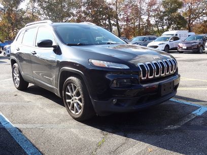 Used 2014 Jeep Cherokee Latitude w/ Comfort/Convenience Group