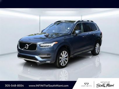 Used 2018 Volvo XC90 T5 Momentum w/ Convenience Package