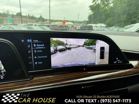 Used 2023 Cadillac Escalade ESV Luxury AWD/4WD image 31