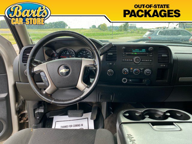 Used 2009 Chevrolet Silverado 2500 LT w/ Snow Plow Prep Package AWD/4WD image 16