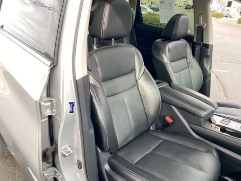 Used 2020 Nissan Murano SL w/ Moonroof Package image 25