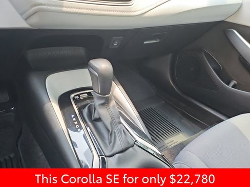 Used 2024 Toyota Corolla SE FWD image 24