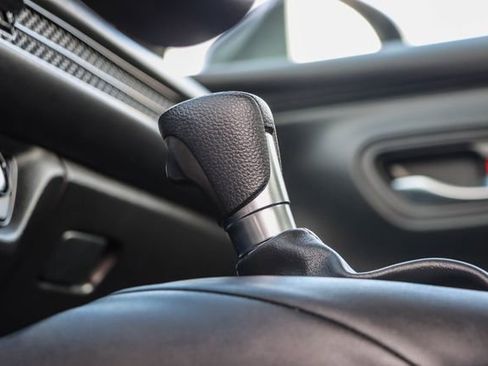 Used 2024 Honda HR-V LX image 24