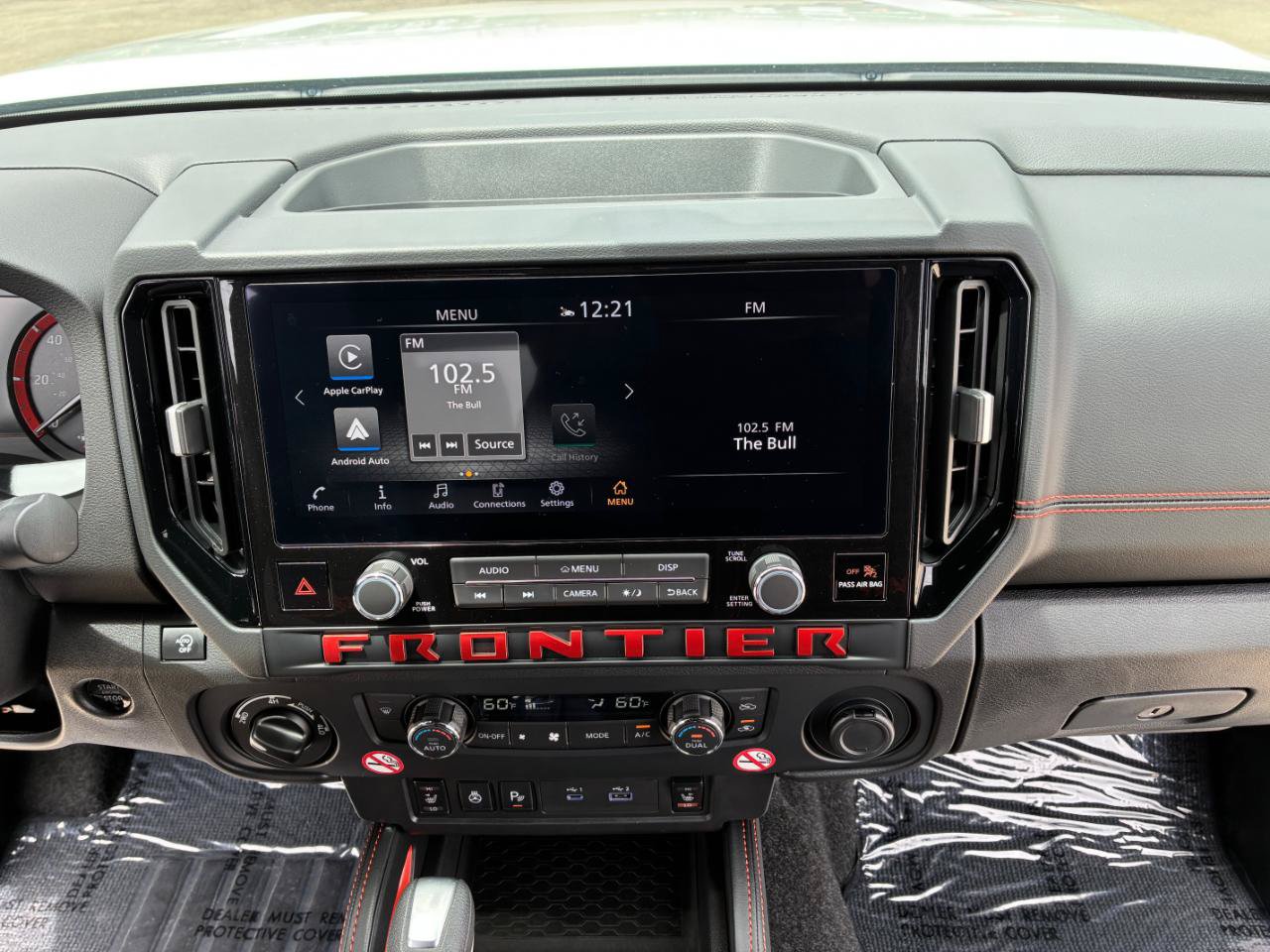 Used 2026 Nissan Frontier PRO-4X AWD/4WD image 17