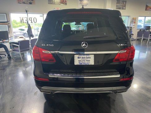 Used 2014 Mercedes-Benz GL 450 4MATIC image 6
