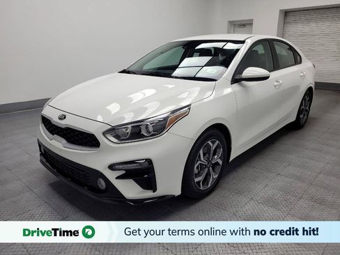 Used 2019 Kia Forte LXS FWD image 1