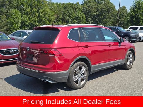 Used 2020 Volkswagen Tiguan SEL FWD image 3