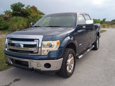 Used 2014 Ford F150 XL w/ Equipment Group 101A Mid AWD/4WD image 4