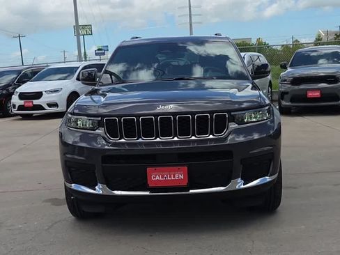 New 2026 Jeep Grand Cherokee L 2WD image 3