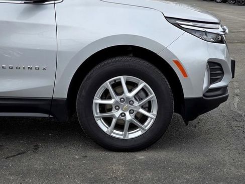 Used 2022 Chevrolet Equinox LT image 8