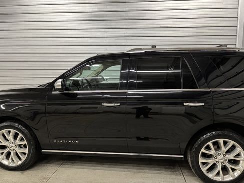 Used 2019 Ford Expedition Platinum image 7