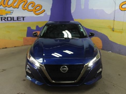 Used 2022 Nissan Altima 2.5 SR FWD image 6