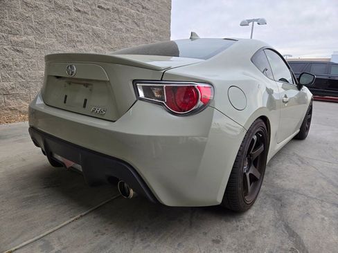 Used 2016 Scion FR-S image 4
