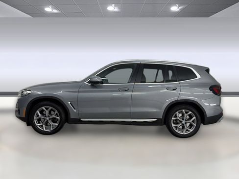 Used 2024 BMW X3 sDrive30i w/ Premium Package RWD image 2