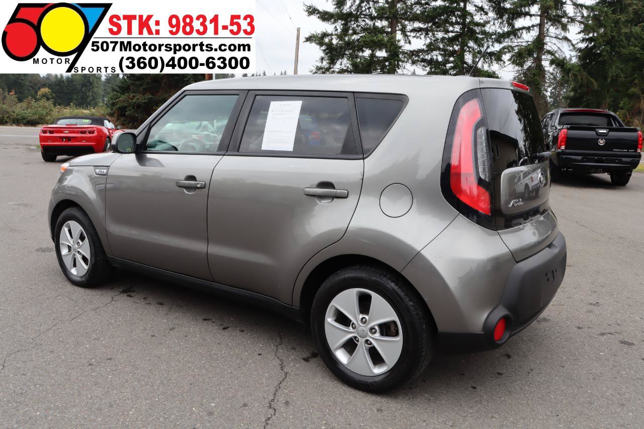 Used 2016 Kia Soul FWD image 5