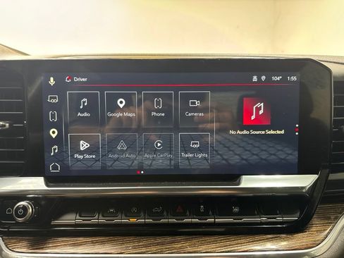 Used 2024 GMC Sierra 1500 Elevation RWD image 13