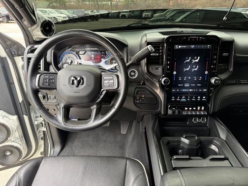 Used 2022 RAM 2500 Limited w/ Towing Technology Group image 23