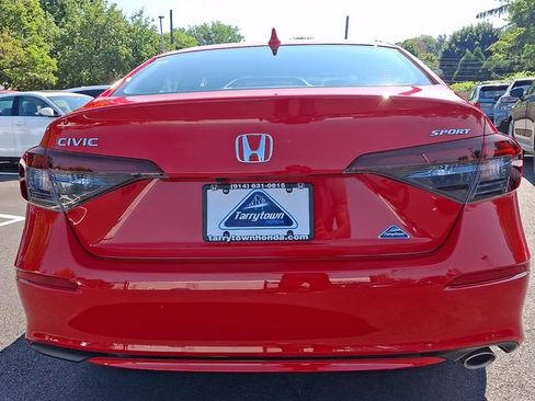 Used 2025 Honda Civic Sport image 5