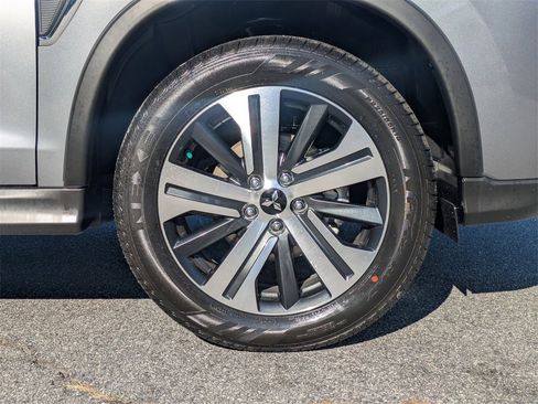 New 2026 Mitsubishi Outlander Sport SE image 10