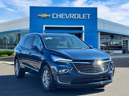 Certified 2023 Buick Enclave Essence w/ Trailering Package, 5000 lbs. FWD image 6