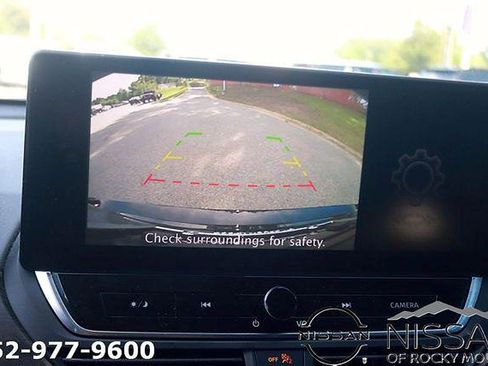 Certified 2025 Nissan Altima 2.5 SV w/ SV Premium Package FWD image 26