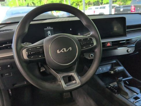 Used 2025 Kia K5 LXS FWD image 8